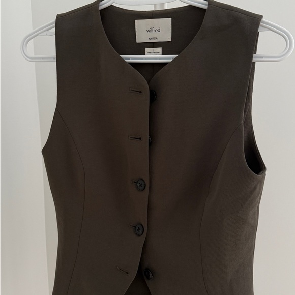 Aritzia Tops - Wilfred olive green Buttoned Vest
